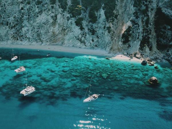 Family sailing in Greece