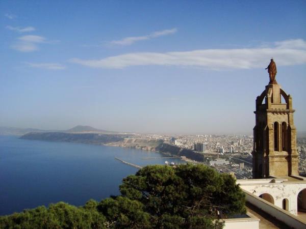 Algeria holidays, desert and history